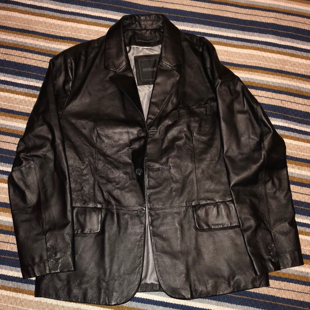 Men’s black leather jacket
